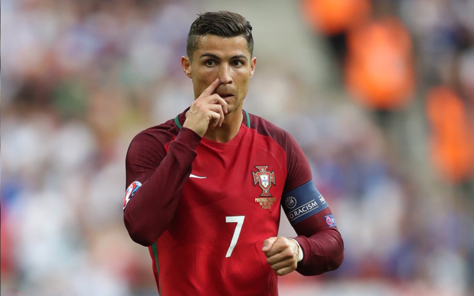 开云体育官网-《赛事安保升级：保障比赛顺利进行》，球赛安保